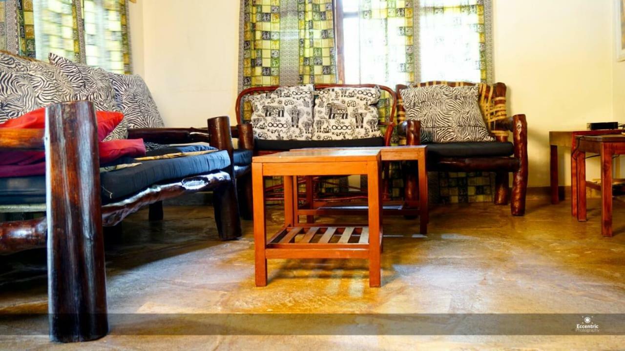 Oasis Diani Beach Villas Экстерьер фото