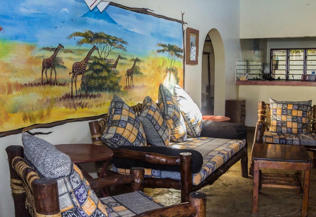 Oasis Diani Beach Villas Экстерьер фото